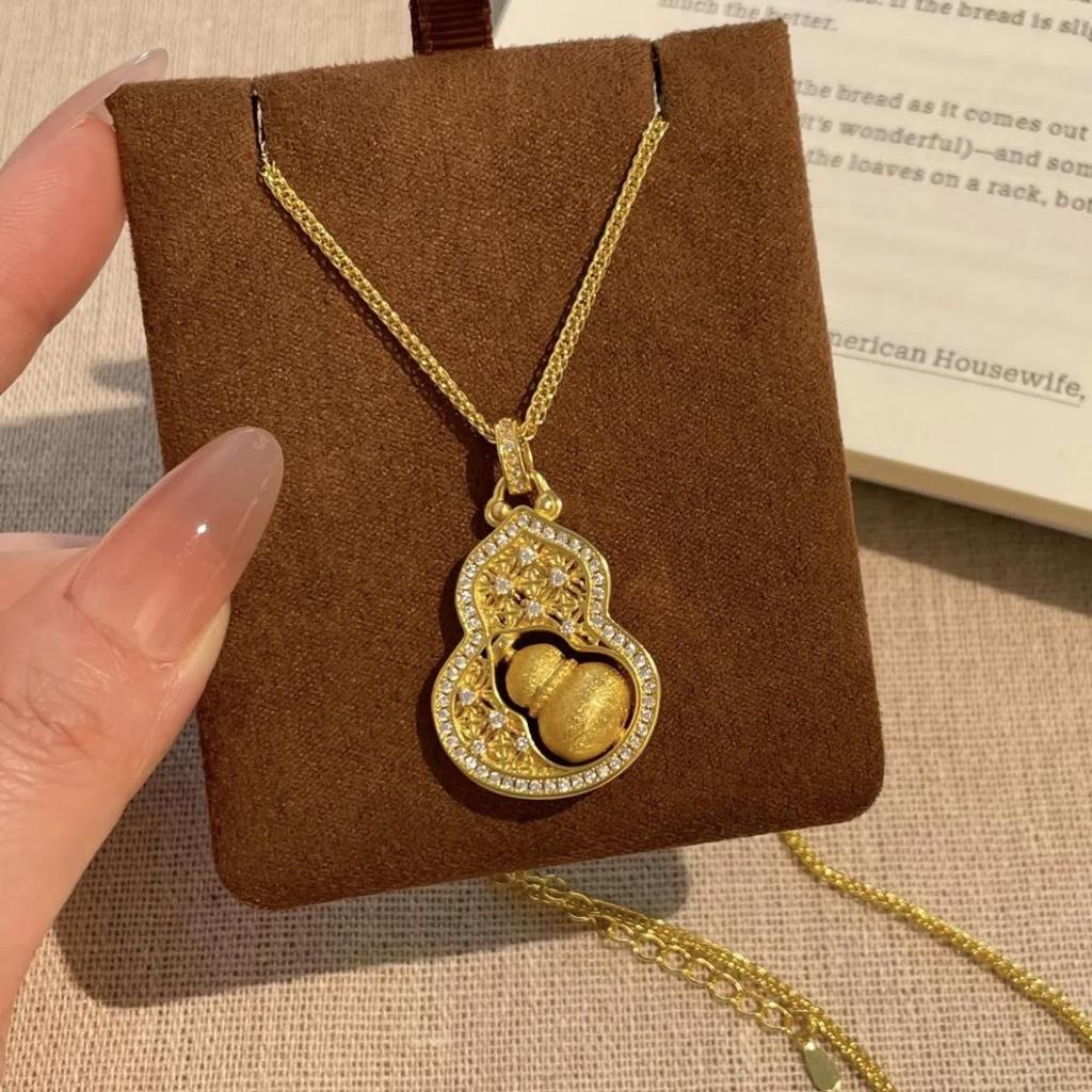 New Chinese Style Rhinestone Carved Gourd Pendant Necklace for Women