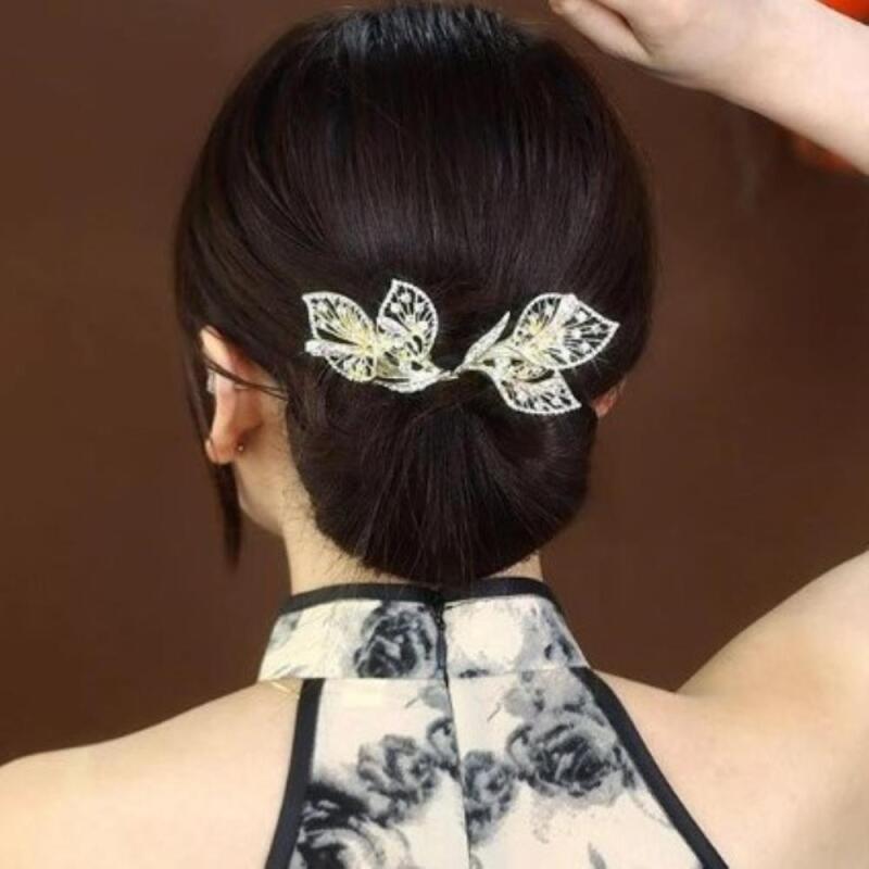 Women s floral motif cubic hairpin updo gold