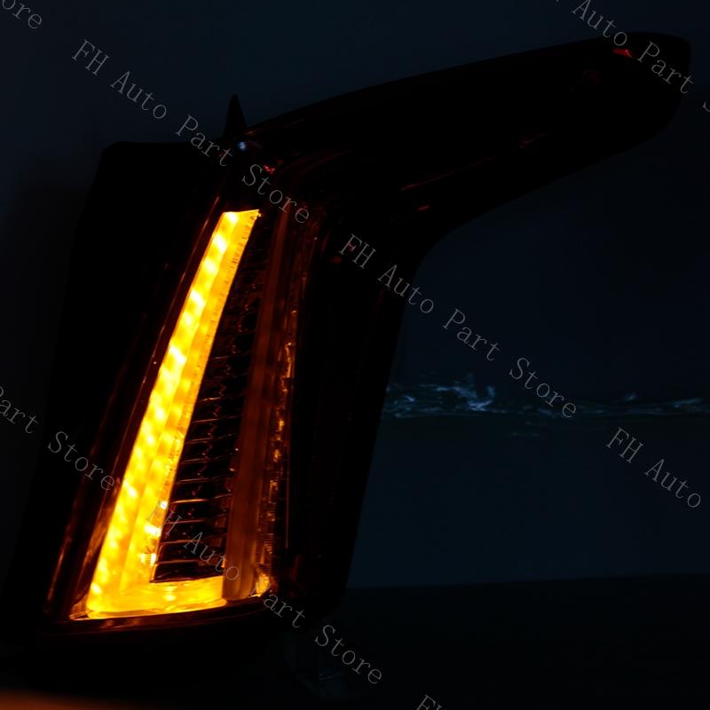 Car Rear Bumper Tail Light Brake Stop Turn Signal Lamp Rearlamp For Cadillac XT5 2016 2017 2018 2019 Taillight Taillamp