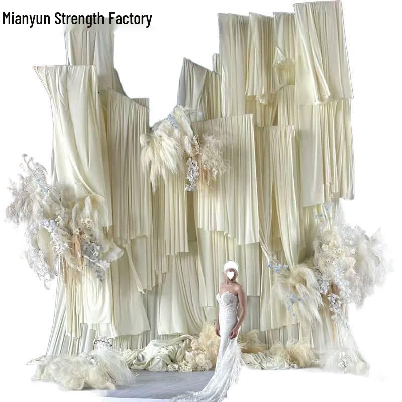 Biała Jedwabna Dekoracja Weselna na Scenę i do Domu - Zasłona