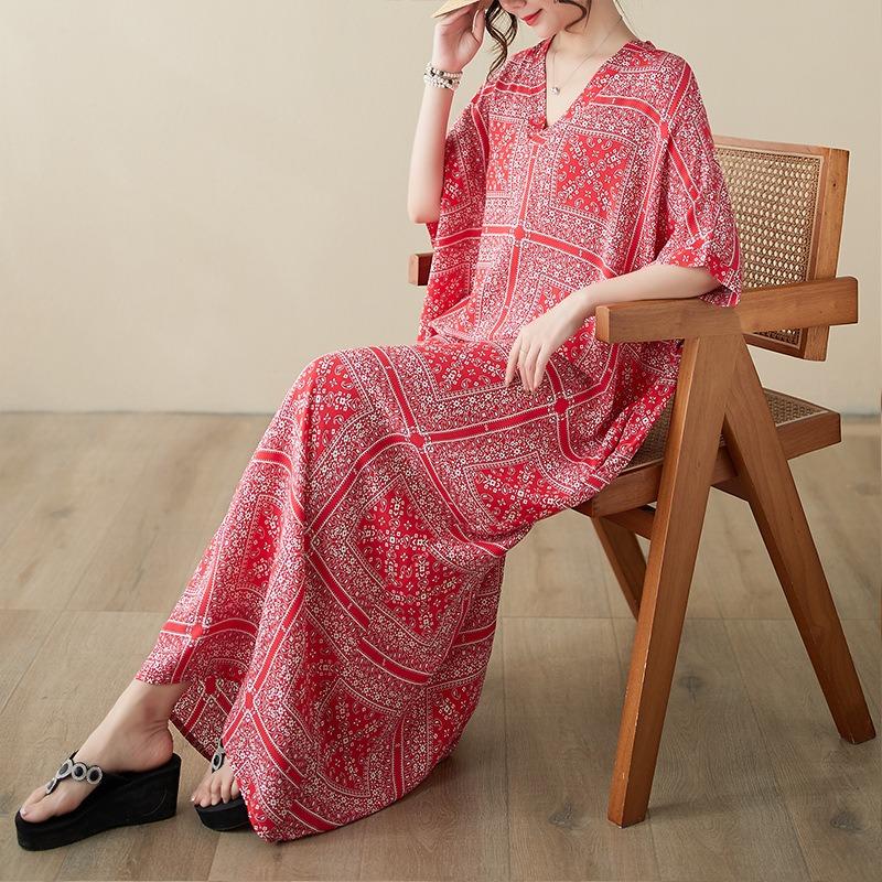 Real shot, spring and summer V-neck thin cotton and linen large size loose literary holiday wind beach skirt retro long robe