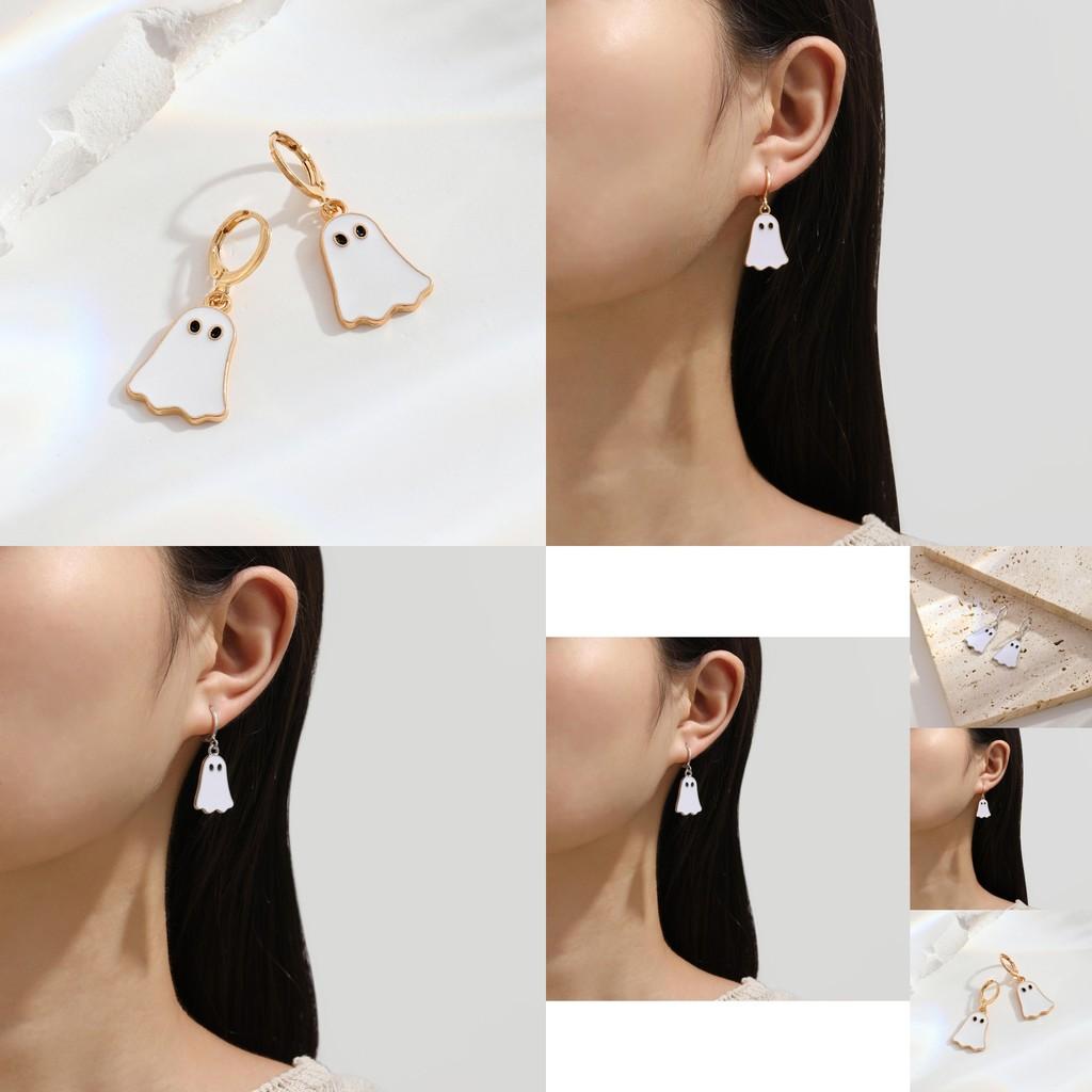 Adorable And Whimsical Ghost Earrings In Gold Ideal For Halloween Celebrations