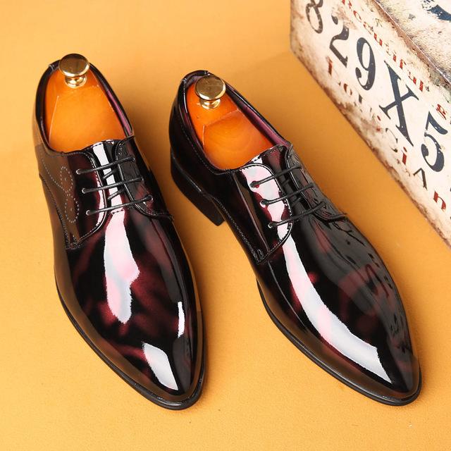 Office Men's Shoes Fashion Shiny Patent Leather Shoes Casual Luxury Business Wedding Shoes Men Oxford 38-48