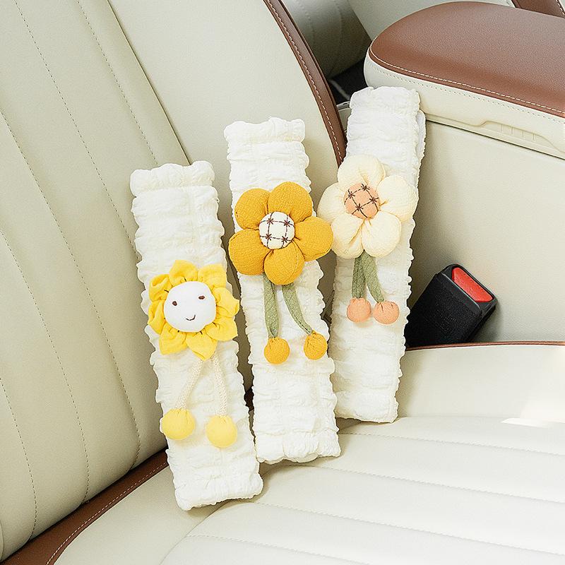 Car Seat Belt Shoulder Cover Cute Puff Grid Children'S Car Anti-Strangle Shoulder Protective Cover Car Interior Supplies