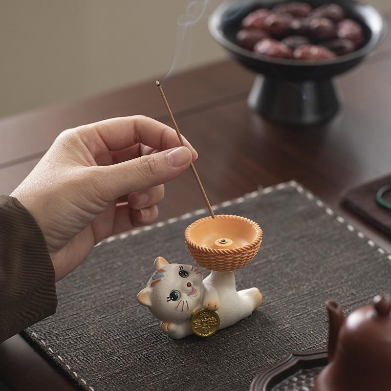 Resin Lucky Cat Incense Holder Desktop Aromatherapy Burner Stick Modern Minimalist Home Decor