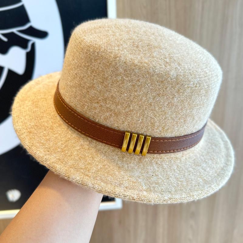New Autumn And Winter French Elegant Retro Belt Flat Top Hat Women'S Woolen Fashion Top Hat Hepburn Style Trend