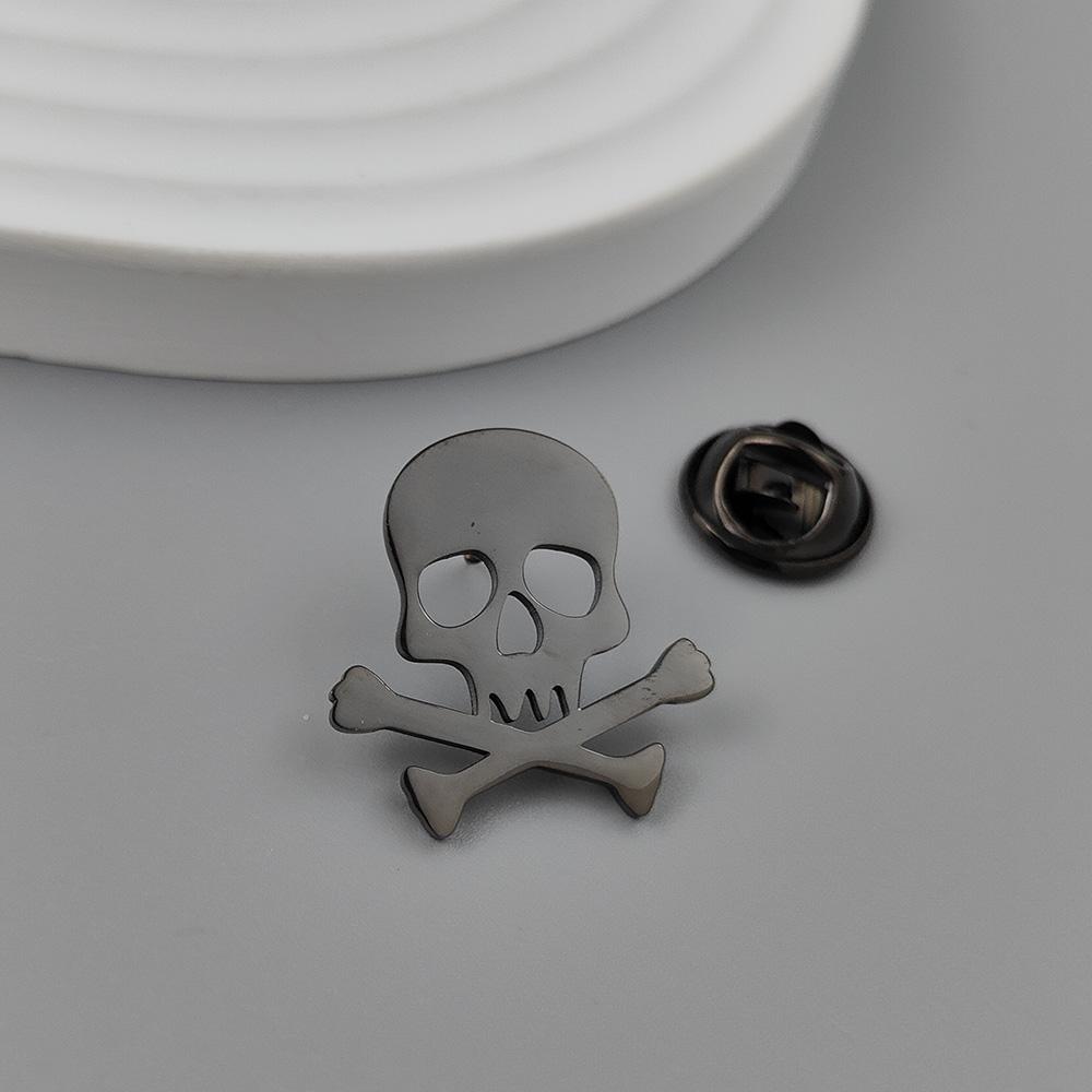 Punisher Skull Gold-plated Badge, Suit Lapel Pin Stainless Steel Black, Anti-exposure Buttons for Women, Brooch for Men