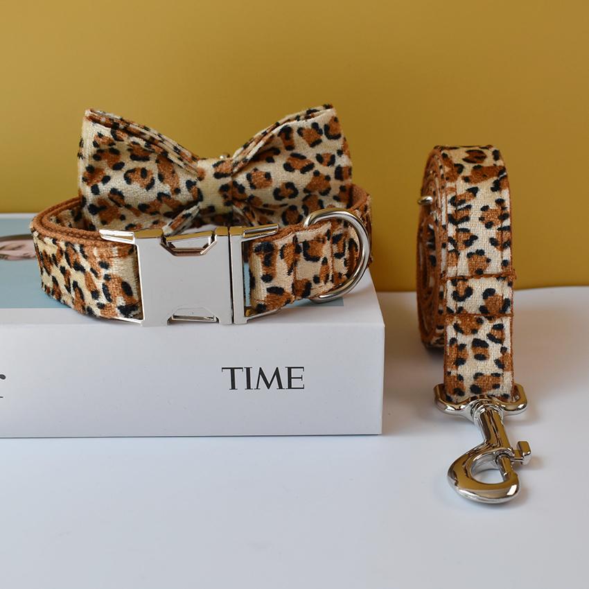 Krawat w panterkę Obroża dla psa dla małych, średnich i dużych psów Obroże na zamówienie Grawerowana tabliczka identyfikacyjna Akcesoria dla zwierząt Naszyjnik Zwierzę 01