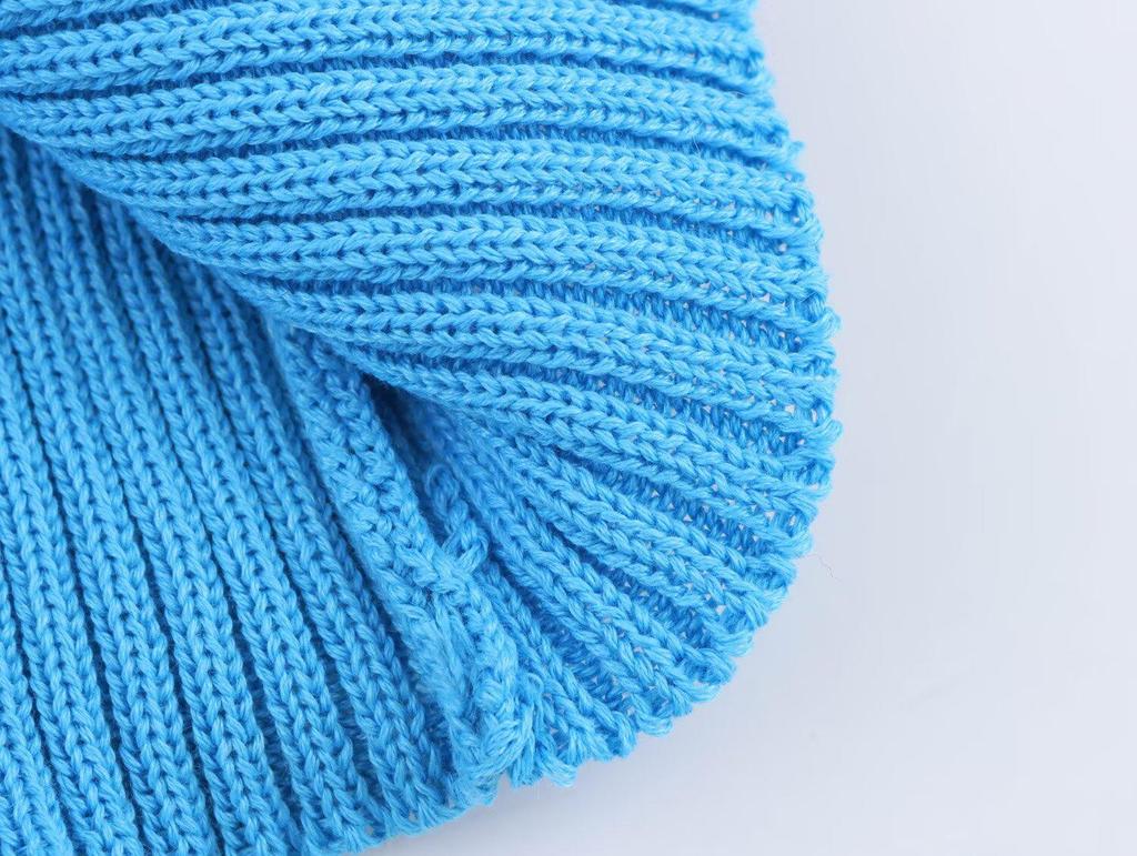 Spring 2025 Women's European-American Style Eight-Strand Braid Knit Top - Slimming, Short Sleeve, Round Neck