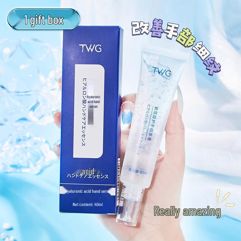 

Увлажняющий крем для рук с гиалуроновой кислотой: Нежирный, увлажняющий, против трещин, идеально подходит для осени и зимы.