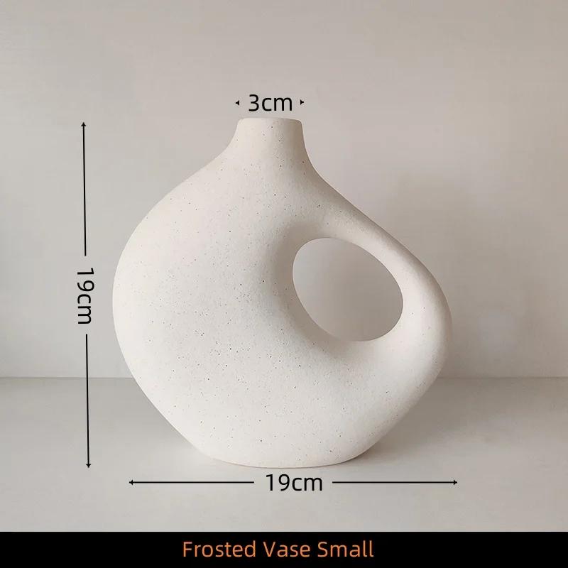 Lrregular-shaped Frosted Ceramic Vase, Artistic Decorative Soft Furnishing Ornaments for Living Room TV Cabinet Home Decor Vases