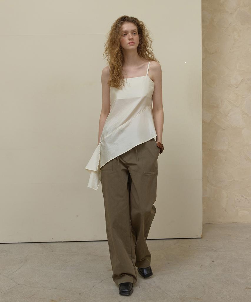 LONQUE Asymmetric Sleeveless Cami Blouse (Ivory)