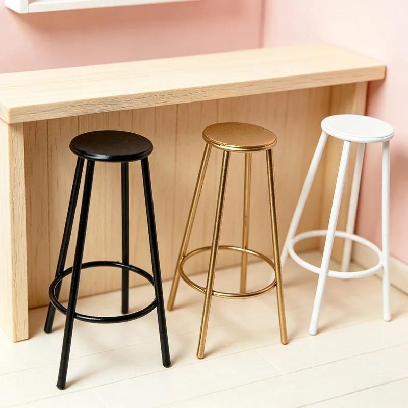 1Pcs Dollhouse Kitchen Cafe Furniture Decoration 1:12 Scale Miniature Bar Stool Metal Round Chair Model