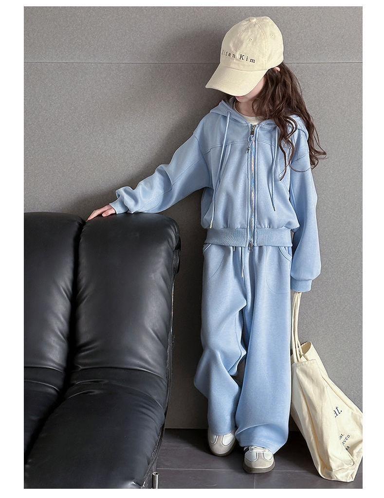 Trendy Korean-Style Girls' Autumn Sportswear Two-Piece Set - Fashionable Casual Outfit for Big Kids