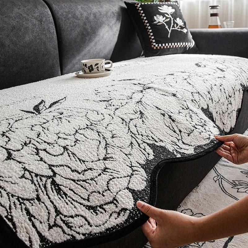 French Camellia Sofa Cushion Special-Shaped Four-Season Universal New High-Grade Leather Sofa Cover, Non-Slip Seat Cushion Cover