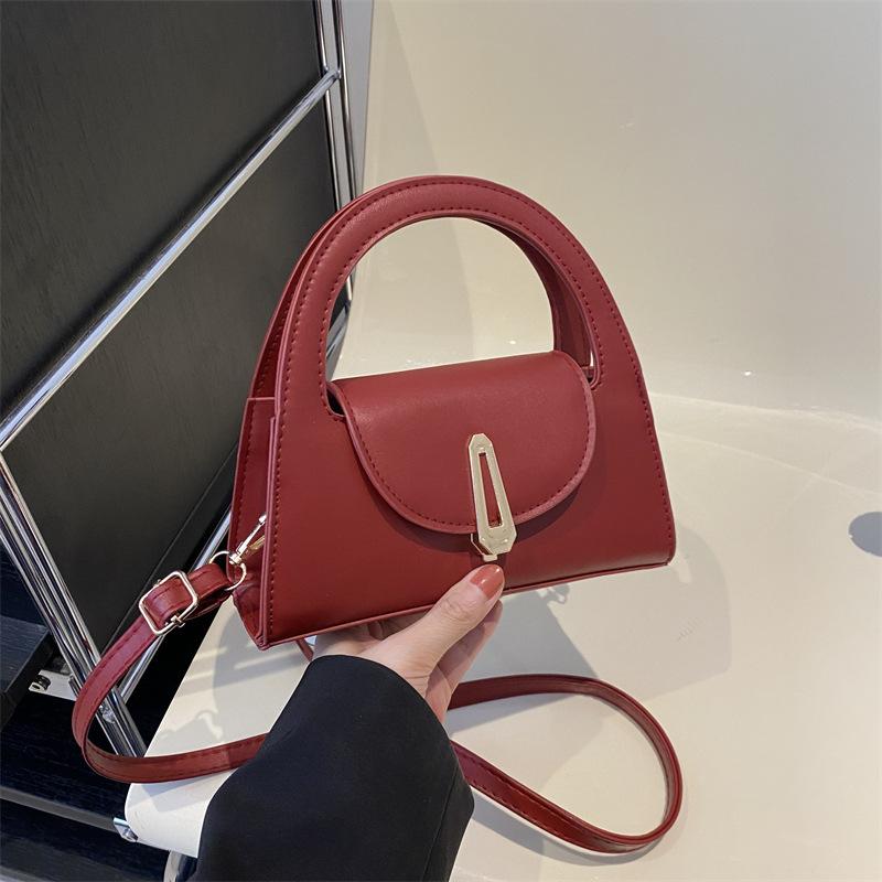 Convenient And Durable Women Shoulder Bag Fashionable And Versatile Gift Girl