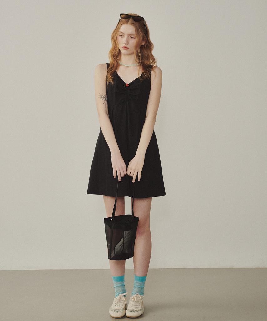 Melly And Rose Rose Embroidery Mini Dress (315299)_Black