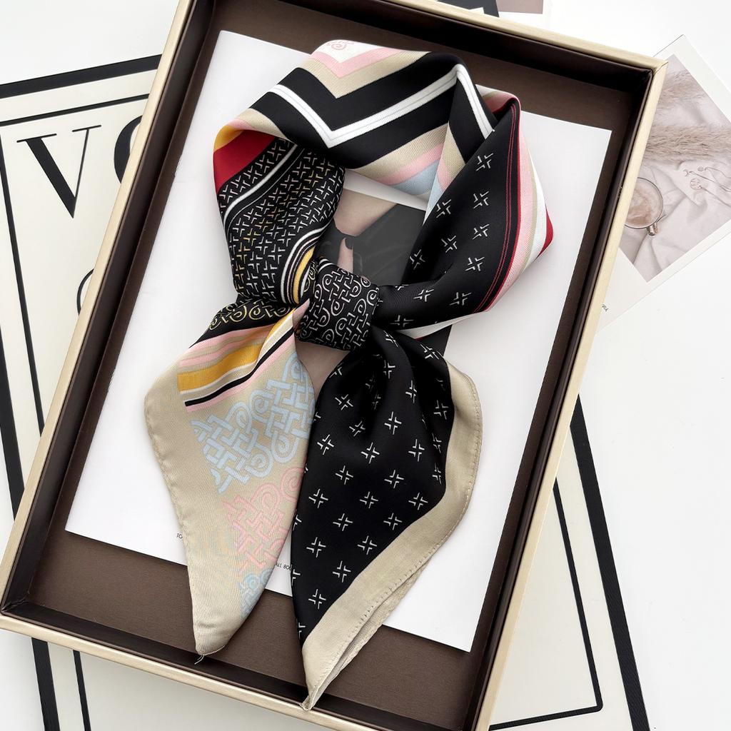 Luxury  Leopard Print Square Scarf Women'S Imitation Silk Scarf Casual Versatile Decoration Small Neck Scarf 70Cmx70Cm