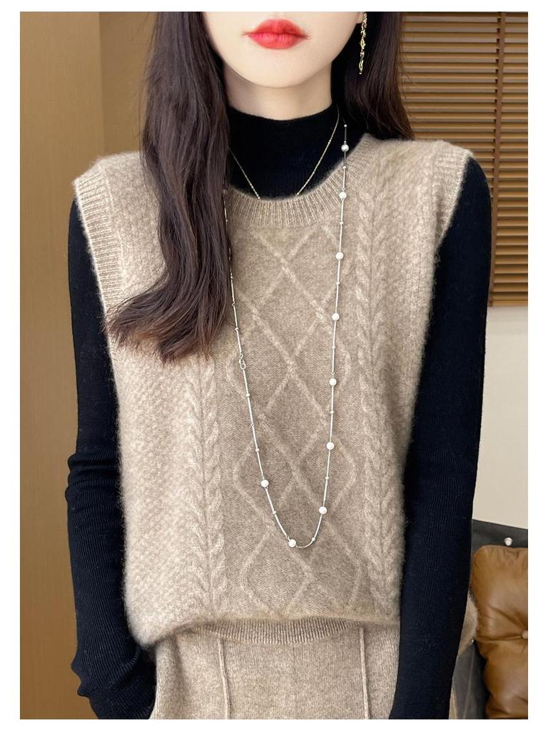 Women's Autumn Winter 100% Wool Knit Vest Sweater - Chic Sleeveless Layering Gilet