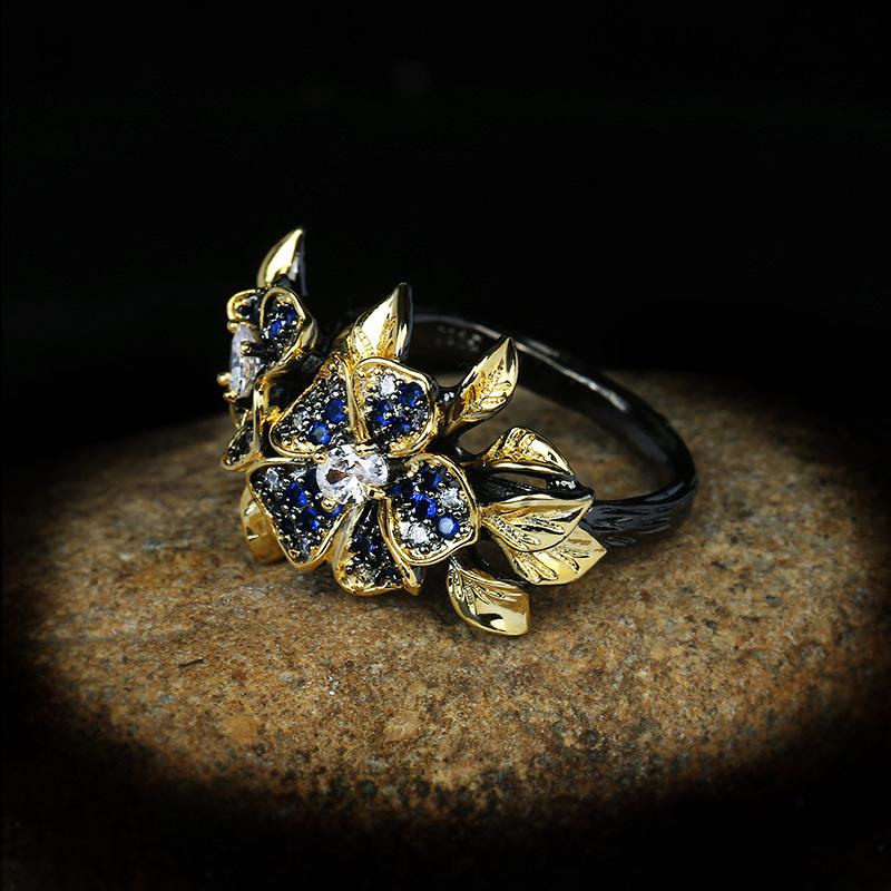 Luxurious and Atmospheric Women's Flower-shaped Colorful Zircon Ring Party Ring Accessories