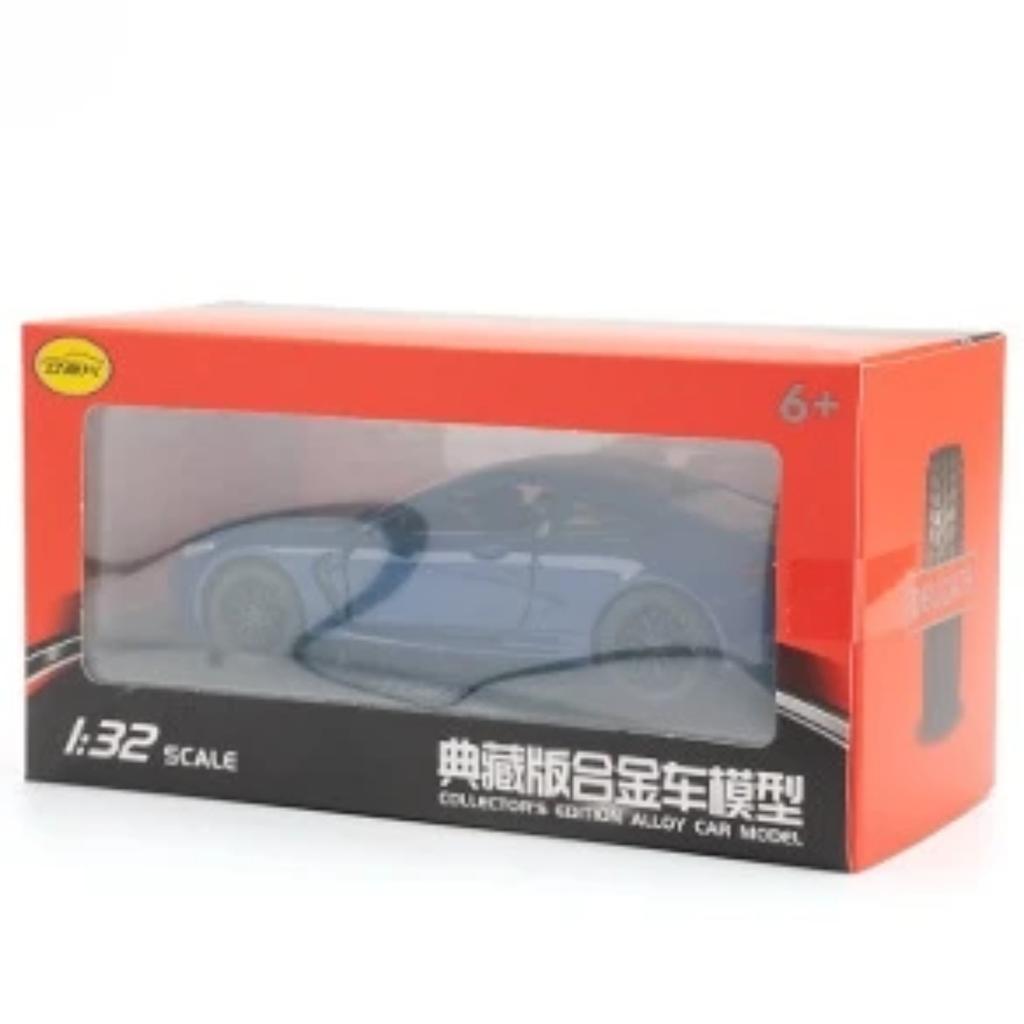 1/32 BMW Series M8 Supercar Alloy Diecasts & Toy Vehicles Metal Toy Car Model Sound and Light Collection Kids Toy