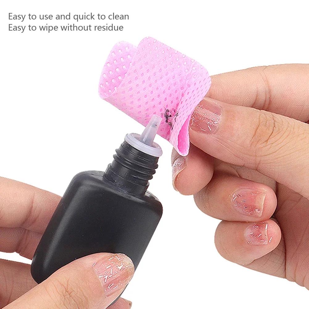 200Pcs Lint-Free Paper Cotton Wipes Eyelash Extension Glue Remover Pads Lashes Grafting Cleaning Glue Mouth Wipe Makeup Tool