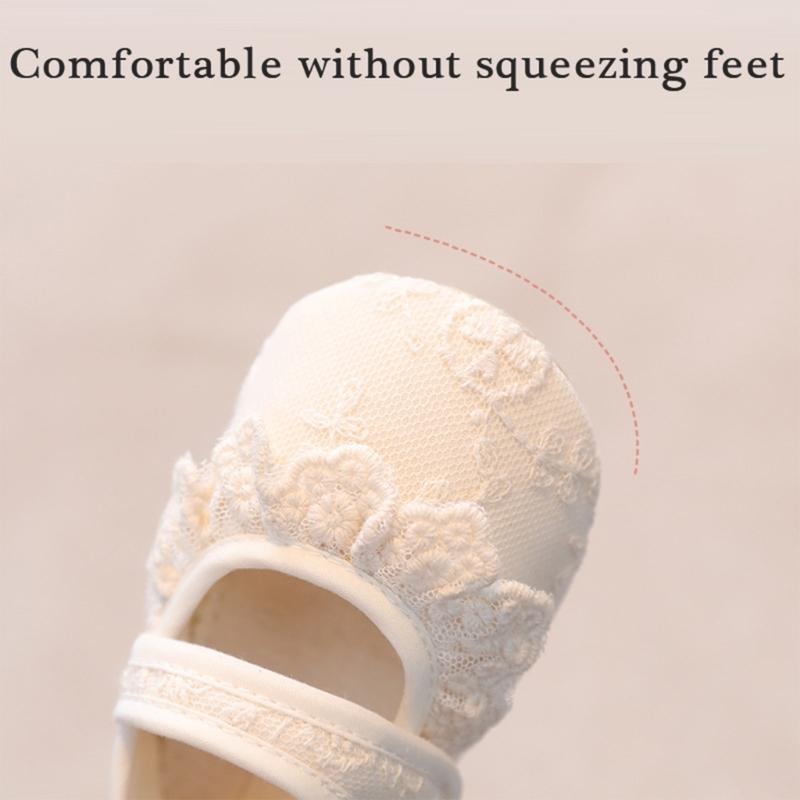 Flexible Scientific Walking Aid Soft Cotton Mesh Lined Slip Resistant Baby Floor Shoes with Easy Hook Loop Closure