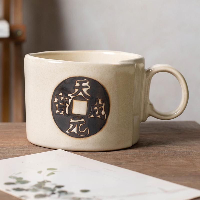

Бытовая чашка для питья в японском стиле, кофейная кружка, ретро креативная офисная текстовая подарочная керамическая чашка 301-400ml