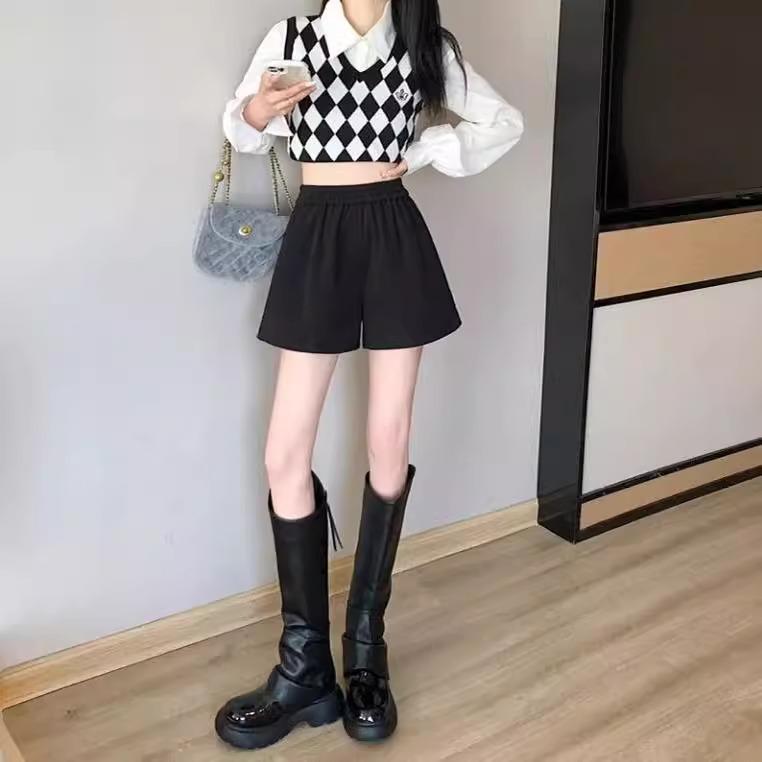 Women's Black Woolen High-Waist Booty Shorts - New 2024 Autumn/Winter Elastic A-line Wide-Leg Casual Wear