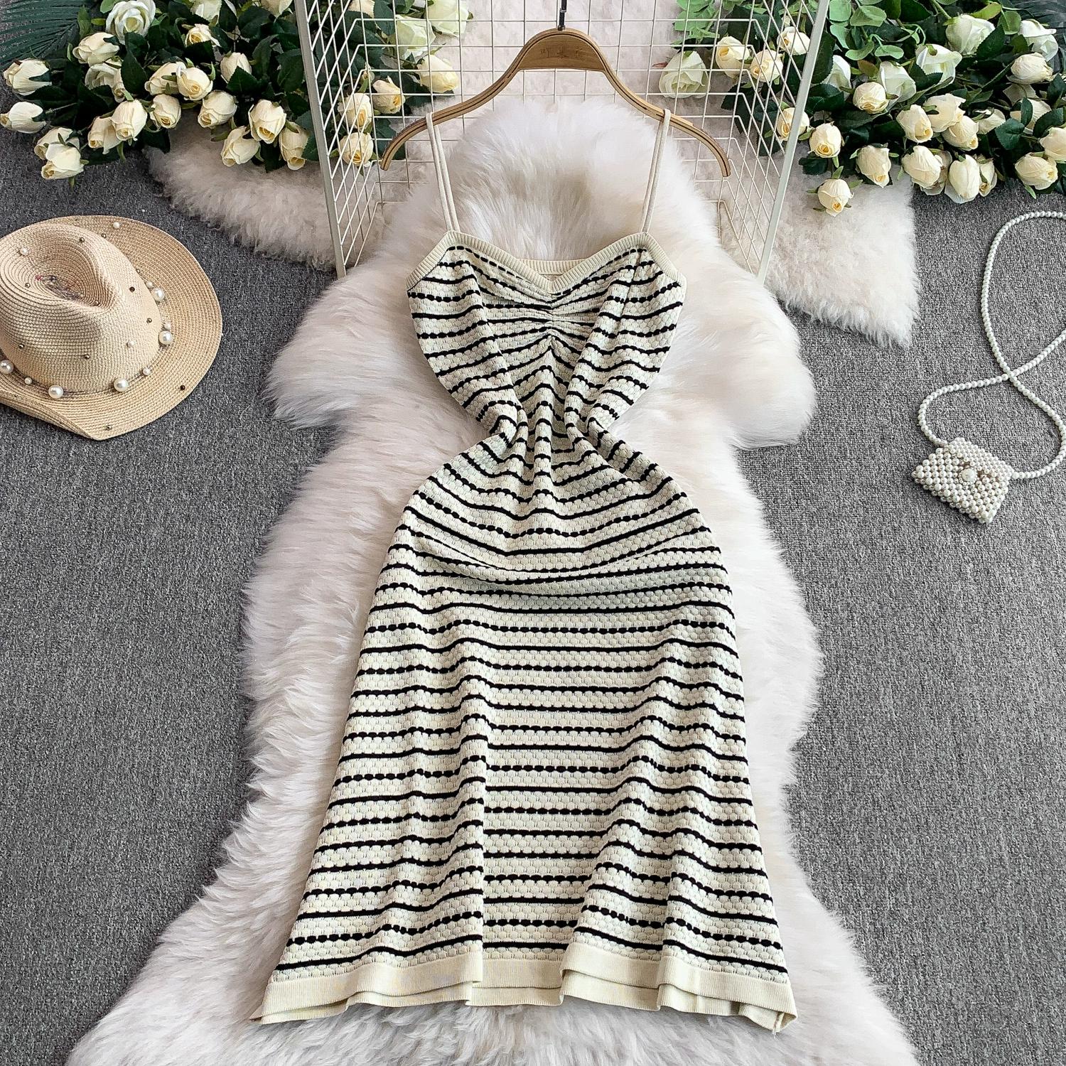 

Летний женский повседневный вязаный свитер на бретельках-спагетти в полоску, пуловерные платья для девочек One Size бежевый