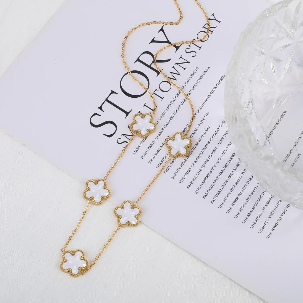 jewelry sales stainless steel five-leaf flower necklace bracelet earrings set high sense women's shamrock jewelry party