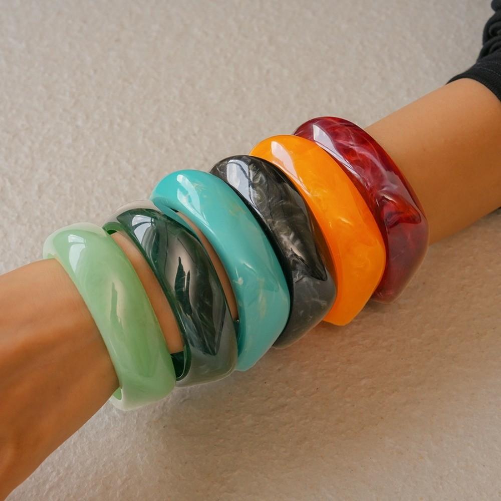Bohemian Unregelmäßiges Breites Armband Harz Retro Handring Übertriebener Acryl Armreif Mädchen