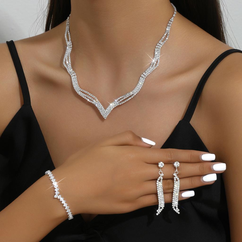 Bridal Jewelry Delicate Ol Claw Chain Rhinestone Fox Tail Necklace, Earrings Set 472