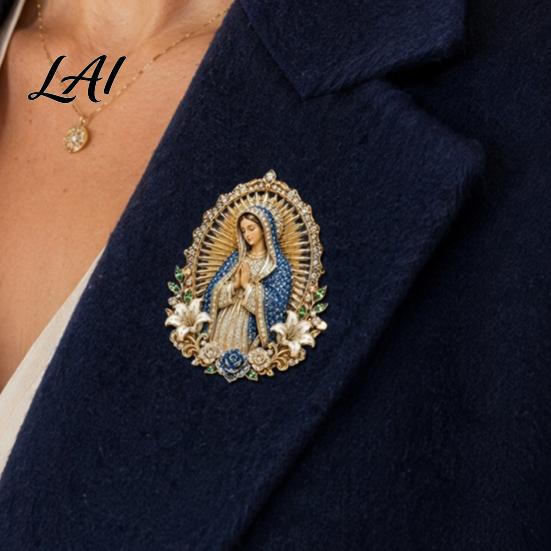 Confirmation Decoration Pin Sacred Heart of Jesus Brooch Souvenir Christian Faith Accessory with Enamel Brooch Pin Catholic Lapel Inspirational Gift