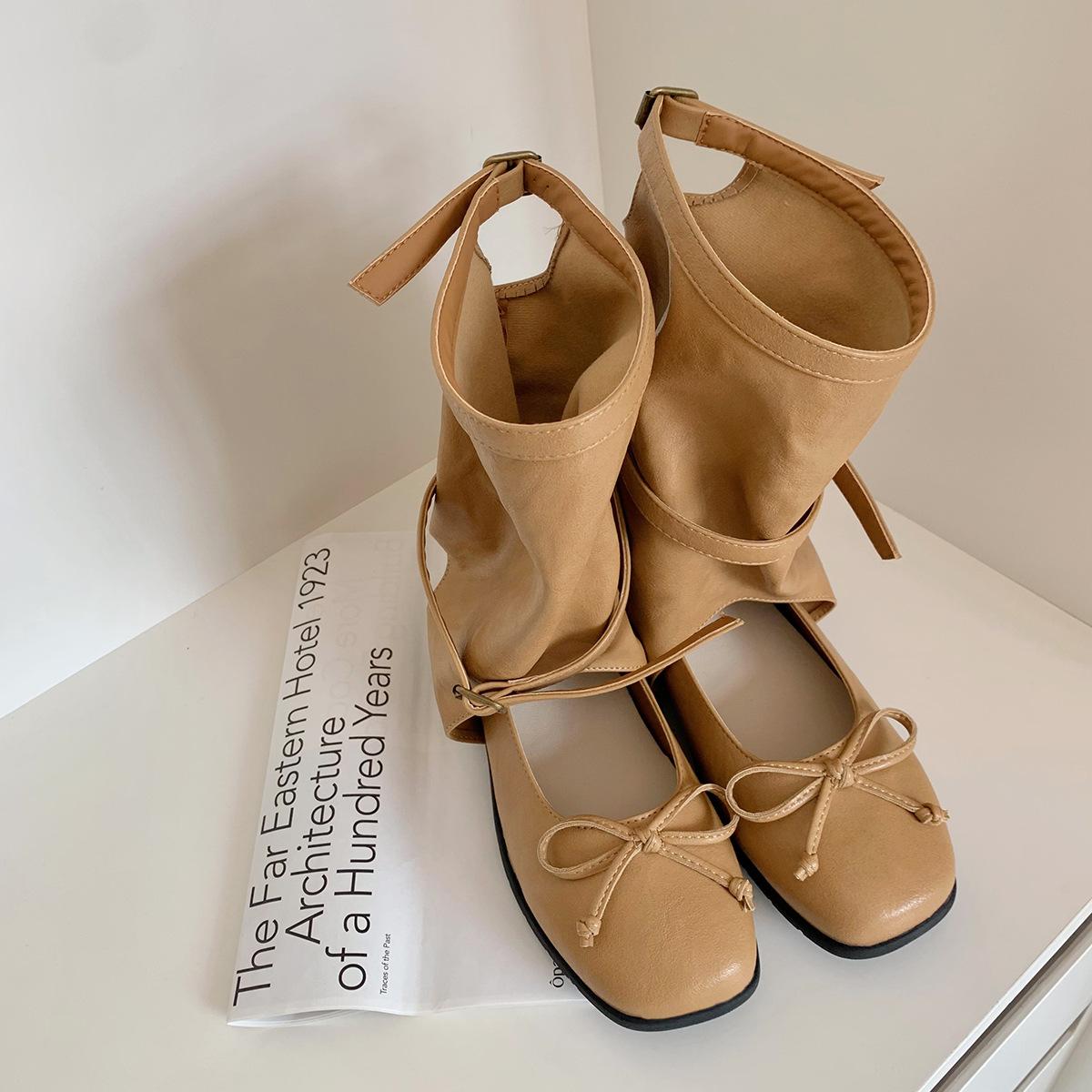 

Grape mother has the same style in stock~ Stylish square round head bow shallow mouth Mary Jane medium boots 35