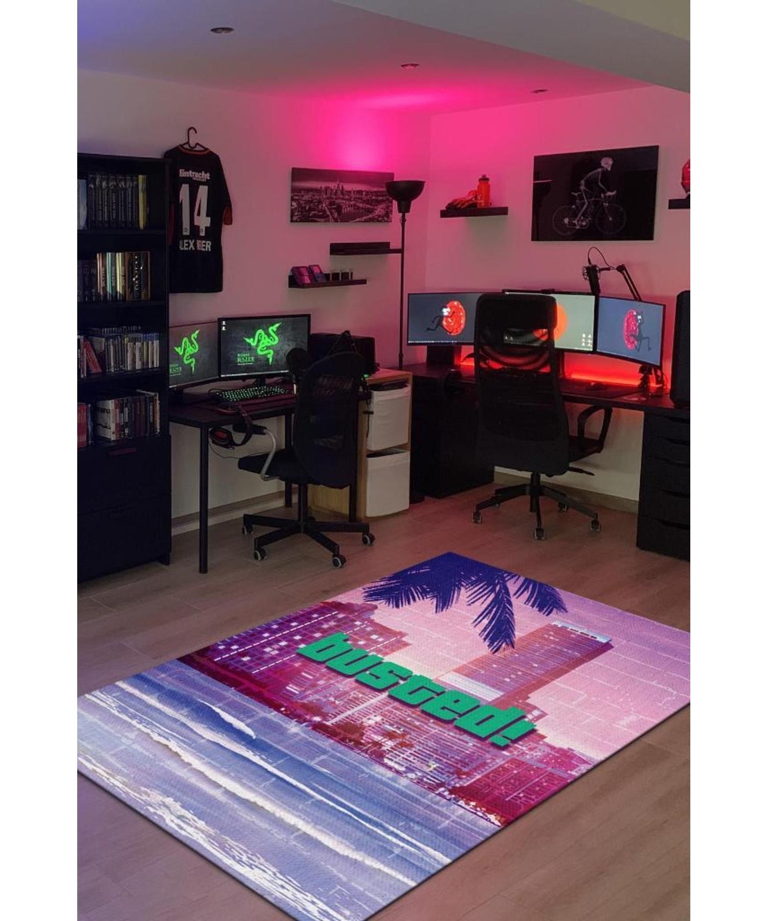 

Busted Cotton Woven Based Washable Non-Slip Gamer Rug