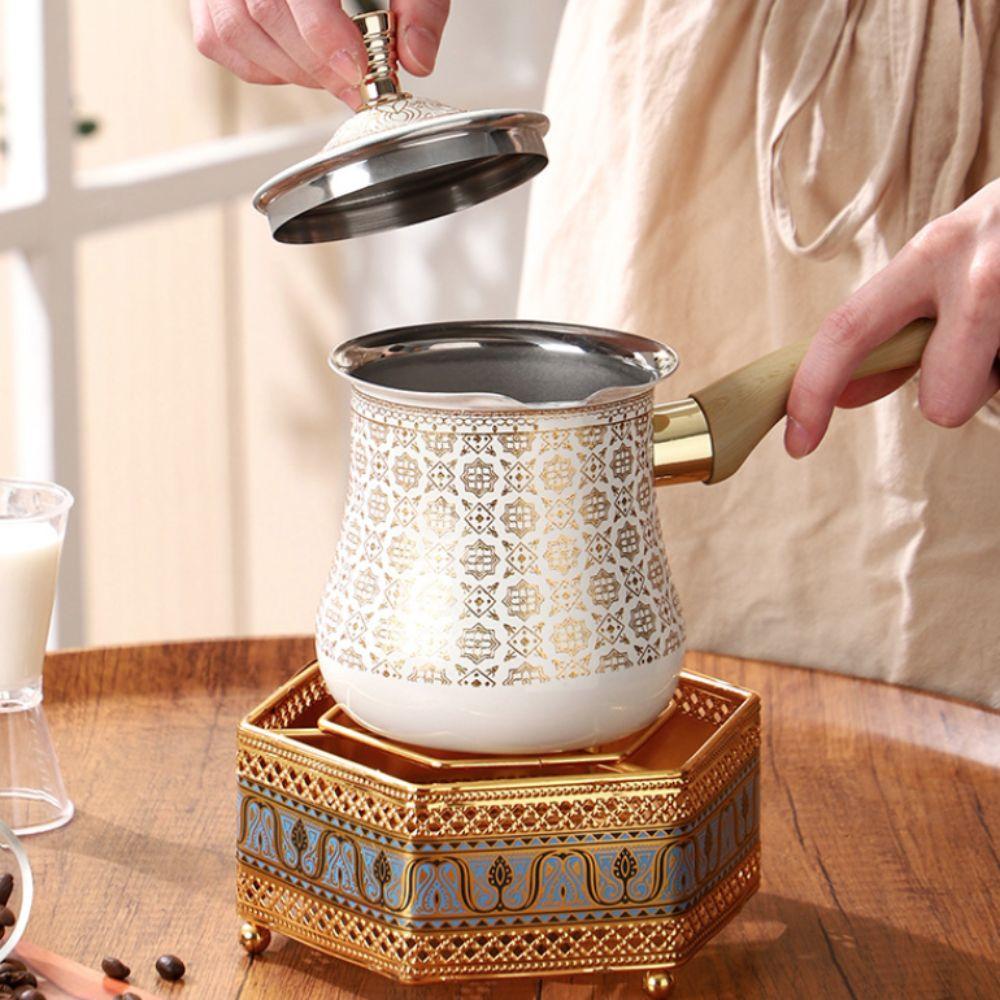 550ml Turkish Coffee Pot Stainless Steel Long Wooden Handle Butter Melting Pot V Shape Diverter Port Arabic Style Milk Tea Pot