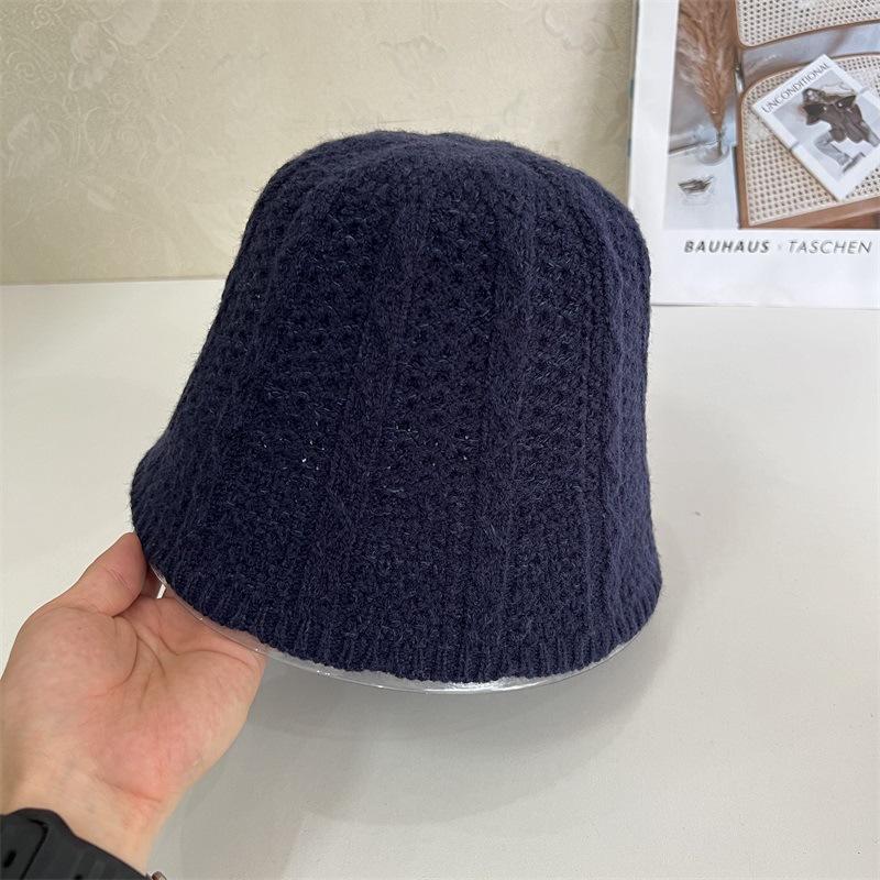 Autumn and Winter Knitted Fisherman's Hat Women's New Versatile Face Small Versatile Fashion Casual Bucket Hat