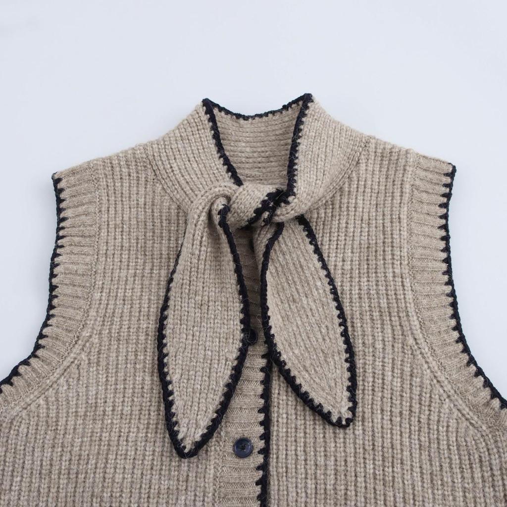 2025 Spring Women's Slim Fit Sleeveless Knitted Top with Bow