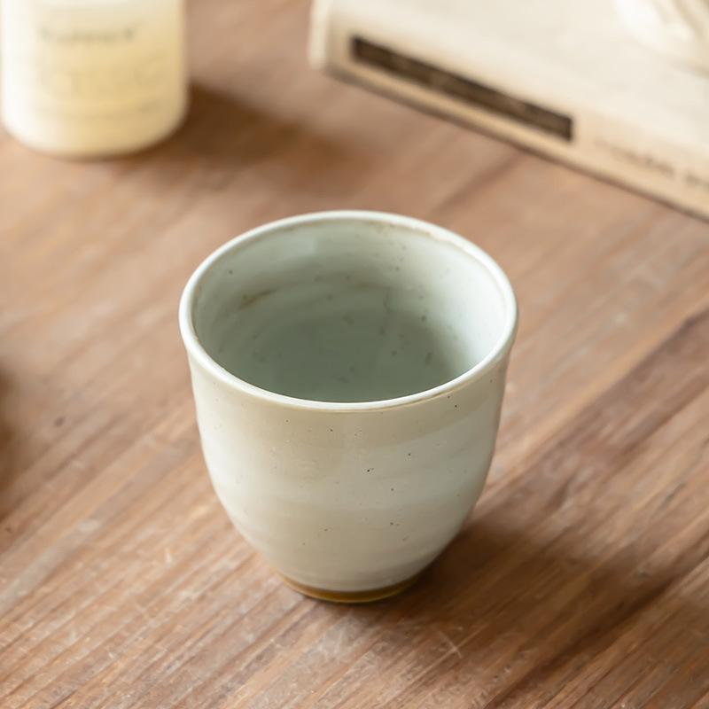 Japanese-Style Handless Cup Retro Ceramic Cup Household Drinking Water Teacup Hand Cup Hand Cup Restaurant Pub Wine Cup