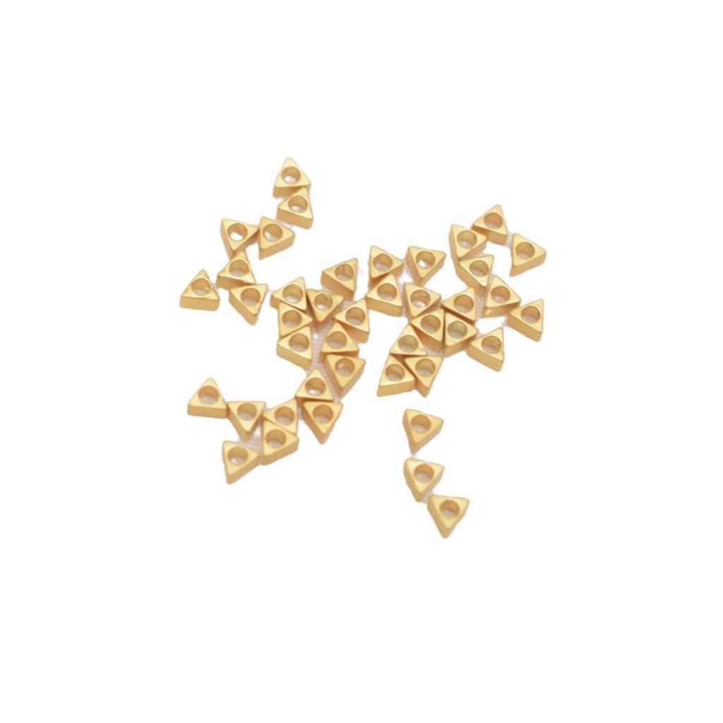 100pcs 18K Gold-Wrapped Color-Preserving Small Broken Gold Loose Beads 14K Gold-Wrapped Triangular Beads Diy Braided Rope Bracelet Broken Silver Beads