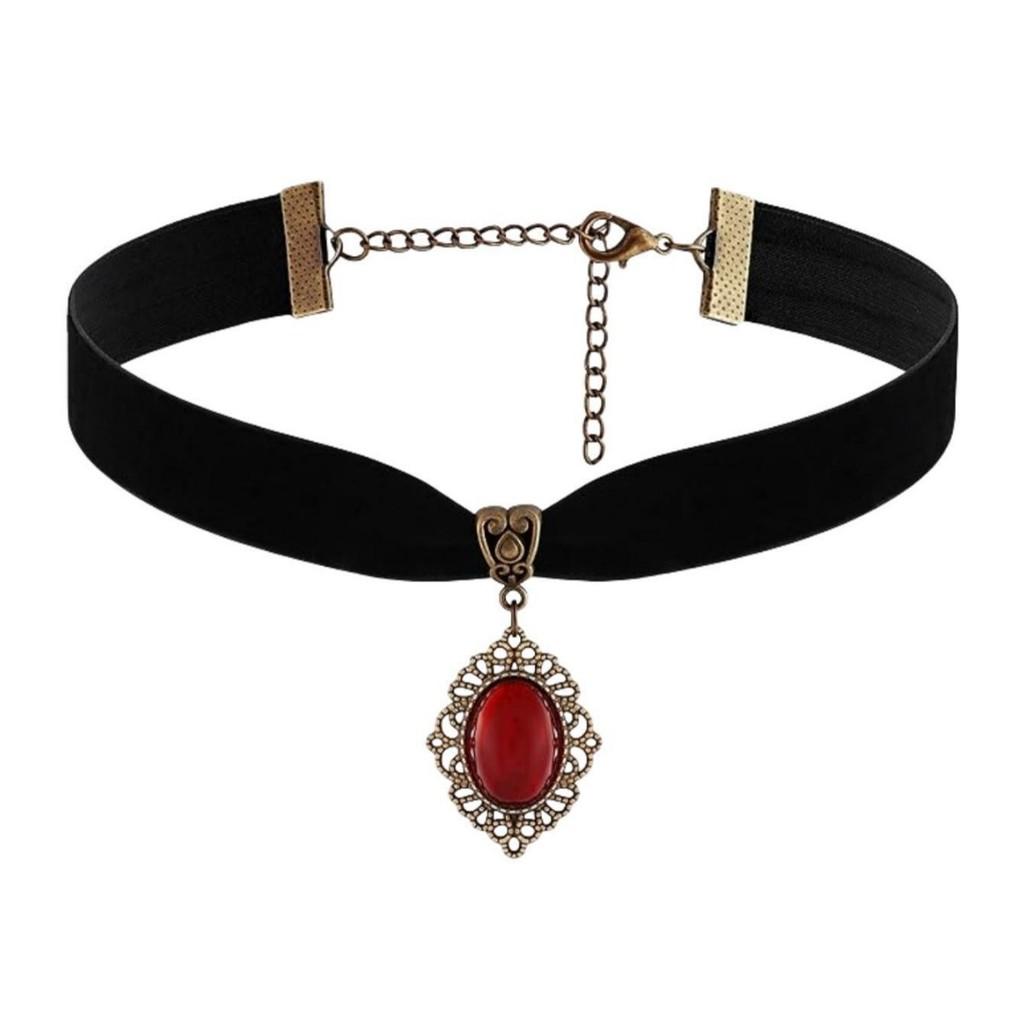 Victorian Heart Pendant Necklace With Cross Chain And Alloy Material For Women