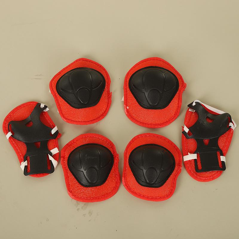 Children's Protective Gear Set for Roller Skating Skateboard Cycling Go Karts Outdoor Sports Gear for Kids 7-Piece Set on Sale