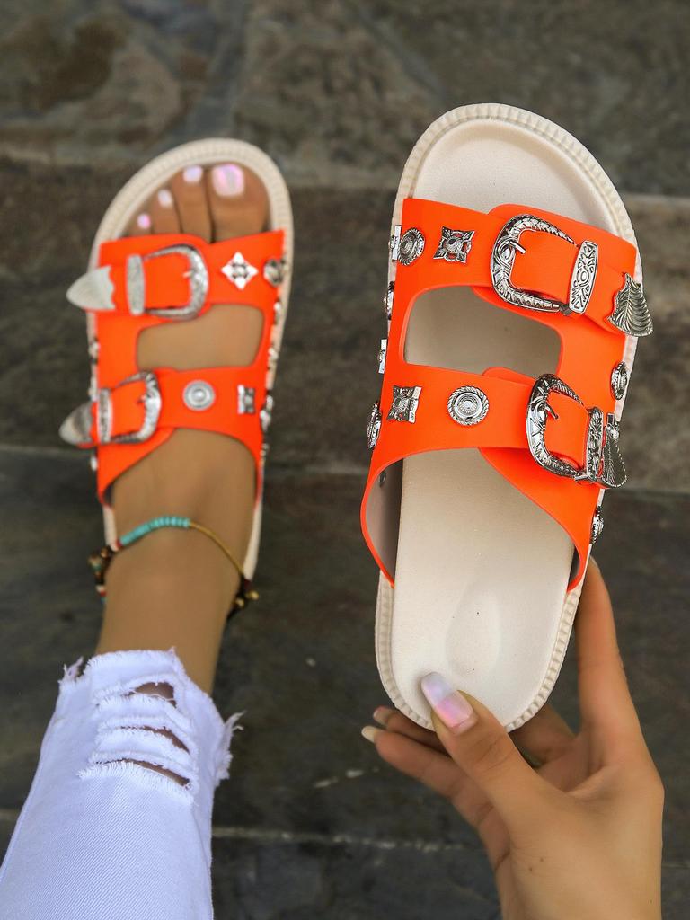 Damen Übergröße Hausschuhe Neu Europäisch und Amerikanisch Gürtelschnalle Weidennagel Flache Hausschuhe Oberbekleidung Zehenfrei Flip-Sandalen