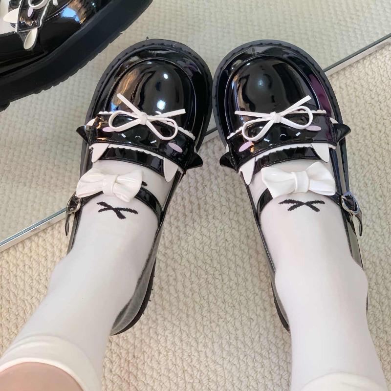 Fashion Women Sneakers Lolita Small Leather Shoes 2025 New Cute Girl Jk Uniform Flat-bottomed Japanese Student Mary Jane Single Shoes