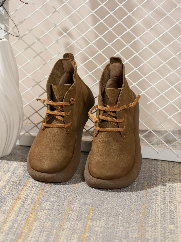 Rindsleder Plateau Martin Stiefel Damen Herbst und Winter neue vielseitige Leder Kurzstiefel Samt lässig Retro Damenschuhe