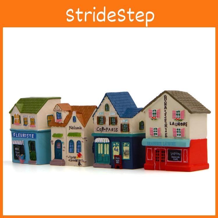 House Cartoon Resin Ornament Desk Decor For Photography Props And Giving Gift