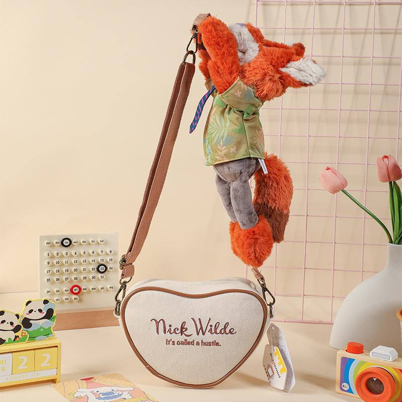 

Disney Zootopia Couple Heart-Shaped Shoulder Bag Cartoon Judy Nick Plush Doll Crossbody Mobile Phone Storage Bag Girlfriend Gift 20.5X6X14.5CM