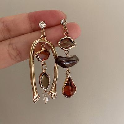 French Oil Painting Style Retro Art Abstract Female Fashion Asymmetrical Design Korean Version Personality Earrings Tide