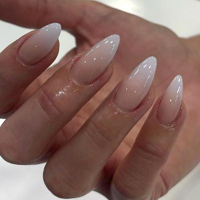 24 piezas nuevas de manicura tipo almendra, uñas postizas sencillas de color rosa y con cambio gradual.